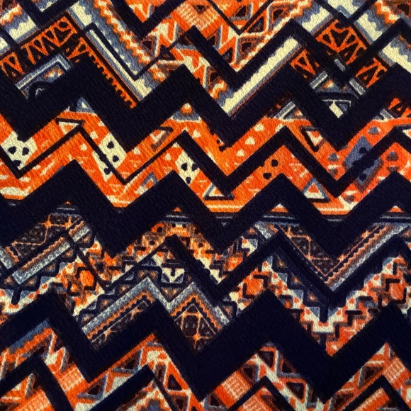 💕NWOT Lularoe Cassie Skirt - Picture 3 of 4